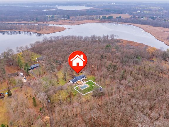 4th image of 4463 Poplar Ln