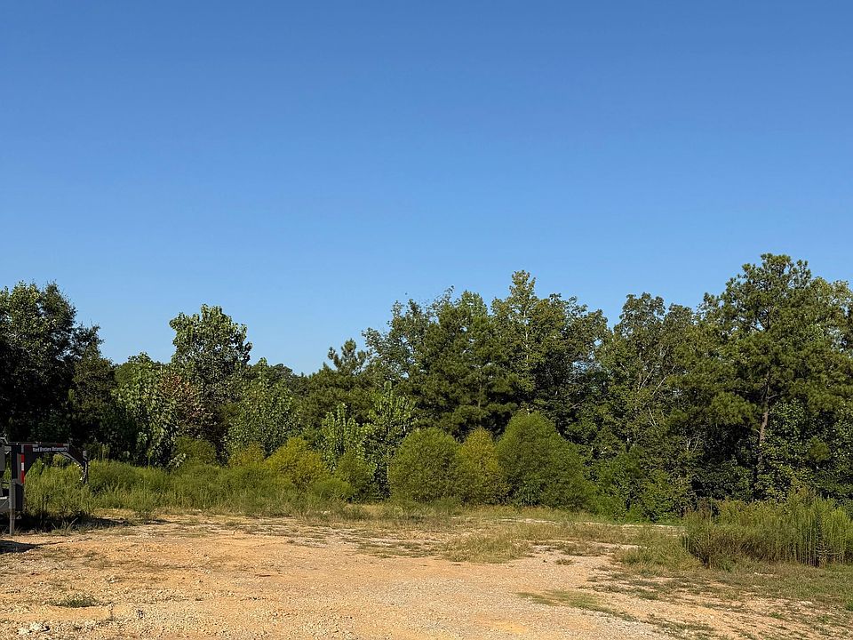 2nd image of 2046 Highland Gate Way #5
