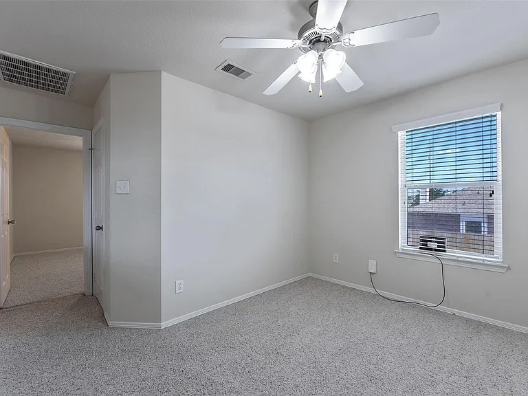 131 Sunset Falls Dr — Photo 29