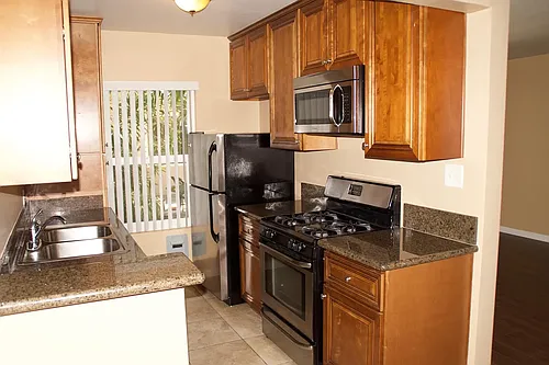Floor plan 1 bed 1 bath