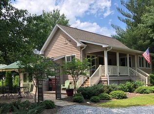 129 Haven Meadow Ln, Franklin, NC 28734