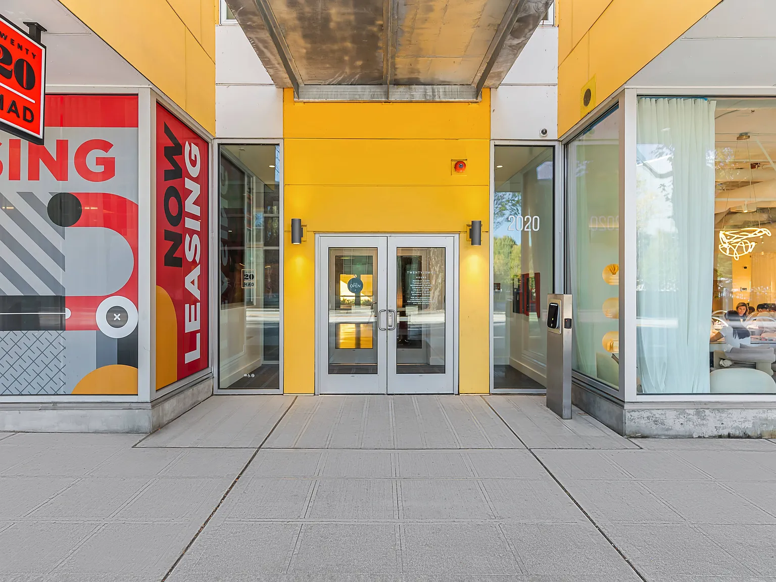 Twenty20 Mad — Photo 3
