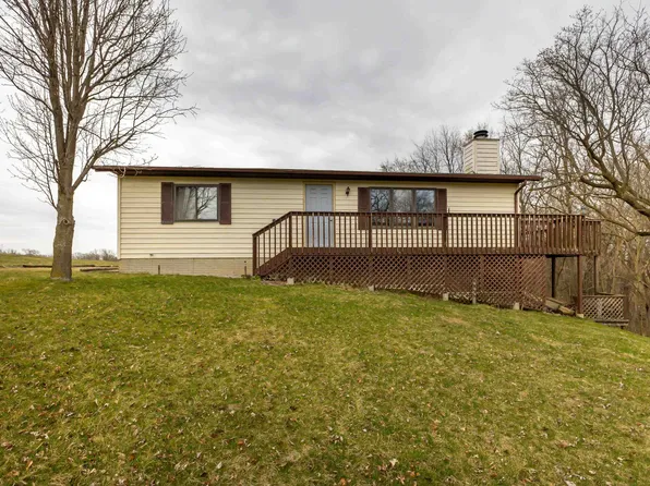26-39 Lake Carroll Blvd, Lanark, IL 61046