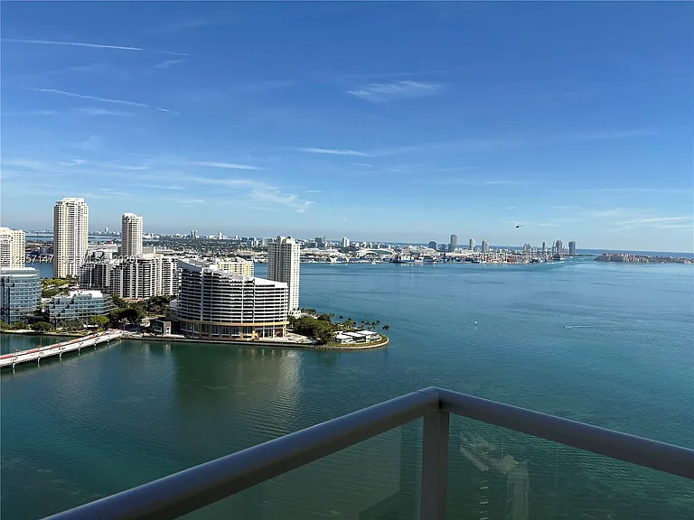 1155 Brickell Bay Dr #Penthouse 106 — Photo 1