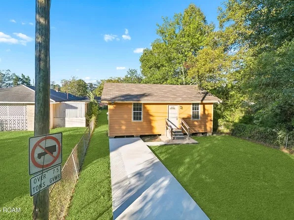 2371 E Smiley Ave, Baton Rouge, LA 70806