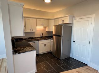 105 Main St, Biddeford, ME 04005