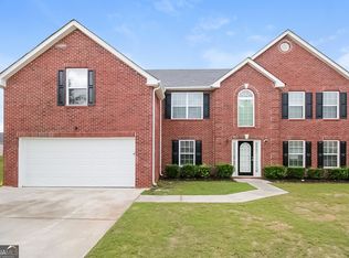 7144 Caspian Dr, Fairburn, GA 30213