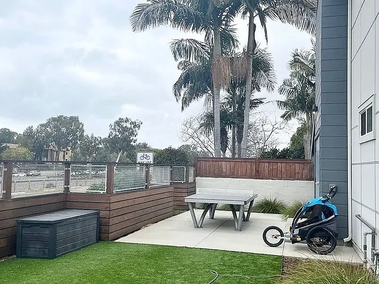 110 Hillcrest Dr — Photo 16
