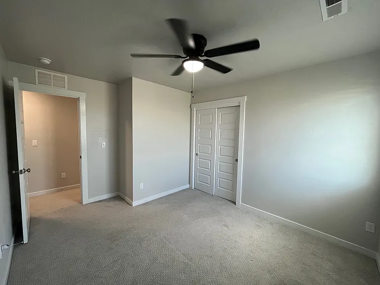 1209 W Davenport St — Photo 18