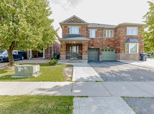 4 Trudelle Cres, Brampton, ON L7A2Z5
