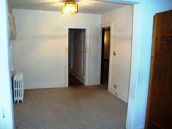 3rd image of 3500 36th Ave S