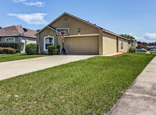 5596 Oak Crossing Ct, Jacksonville, FL 32244