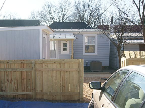 2nd image of 3432 Parkwood Ave