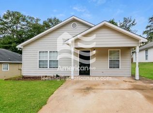 703 Pine Hill Ct, Phenix City, AL 36869