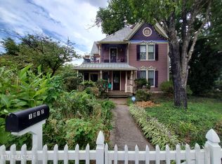 1912 Washington Ave, Knoxville, TN 37917