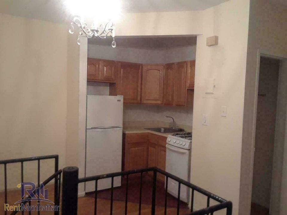 1st image of 315 E 95th St APT 1A