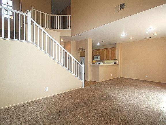 4th image of 525 Bannister Way APT C