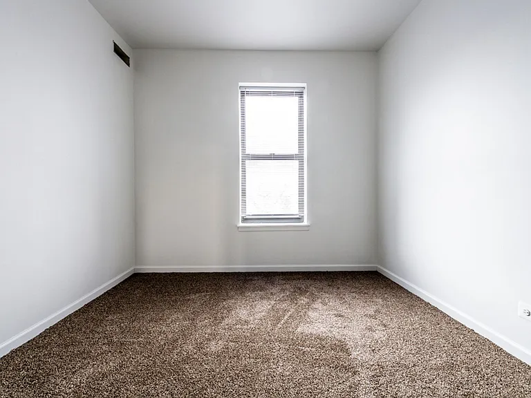 5047 S Champlain Ave #634-E — Photo 59