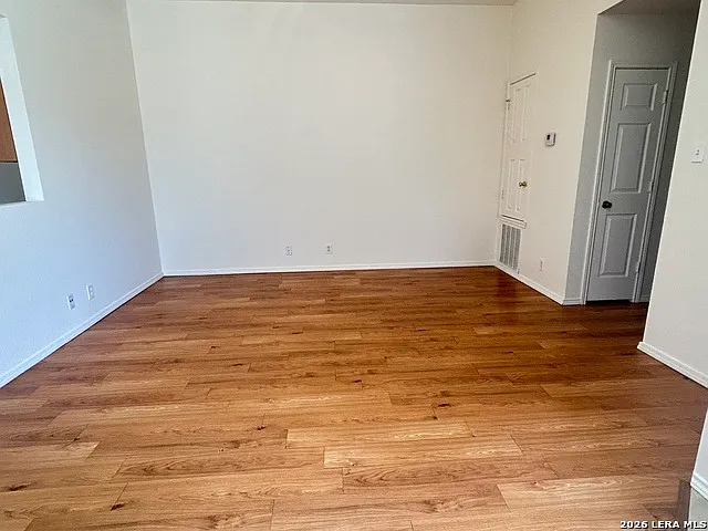 6317 Green Top Dr — Photo 3