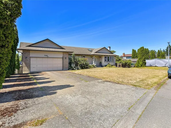 786 Cameo St, Saanich, BC V8X 4M4