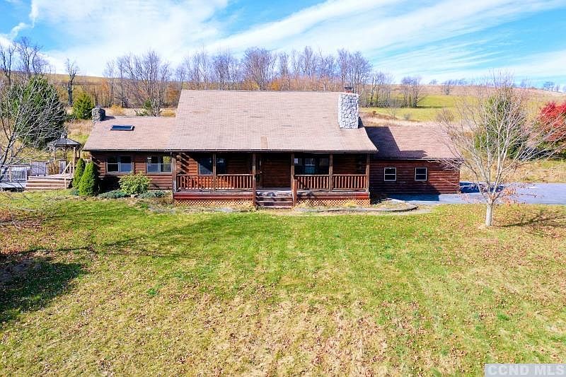 2nd image of 361 Taylor Rd