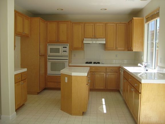 4th image of 267 Pala Ave
