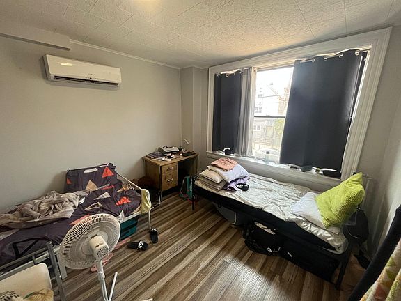 2nd image of 84 Romaine Ave #1A