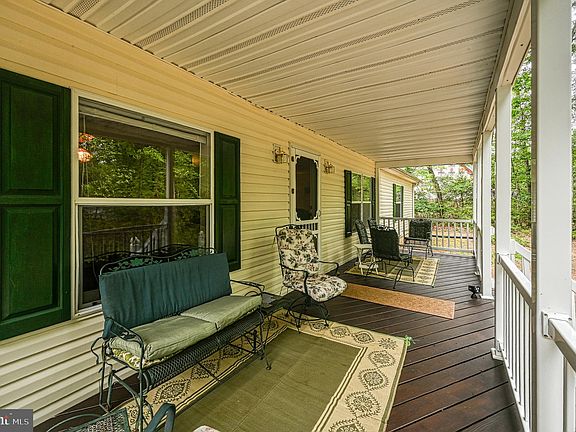 5th image of 320 Tall Pines Dr
