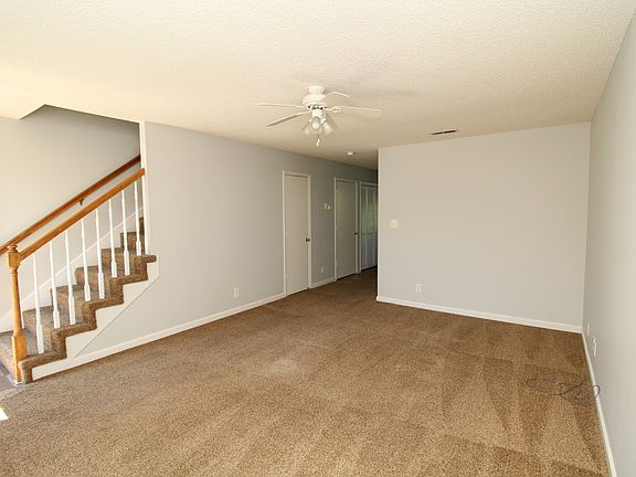 2nd image of 3268 Tower Dr Unit D