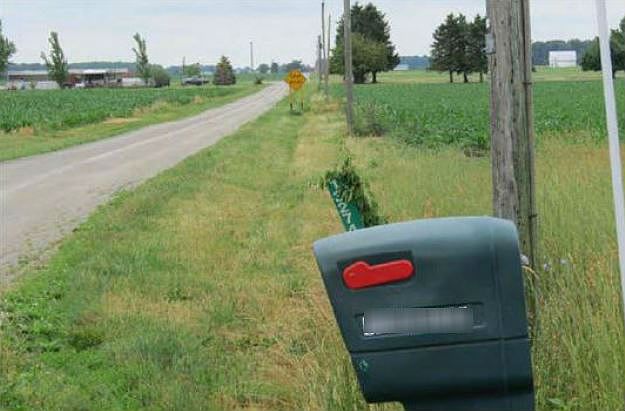 2nd image of 13274 Schumm Rd