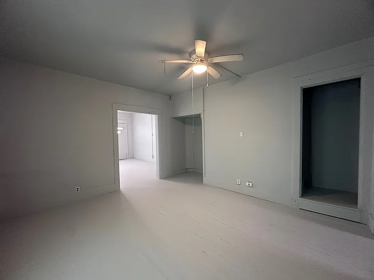 215 Cook St — Photo 11