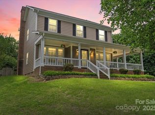 1543 Newfound Hollow Dr, Charlotte, NC 28214