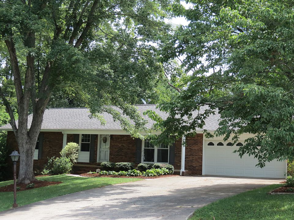 1st image of 119 Wildwood Shady Ln