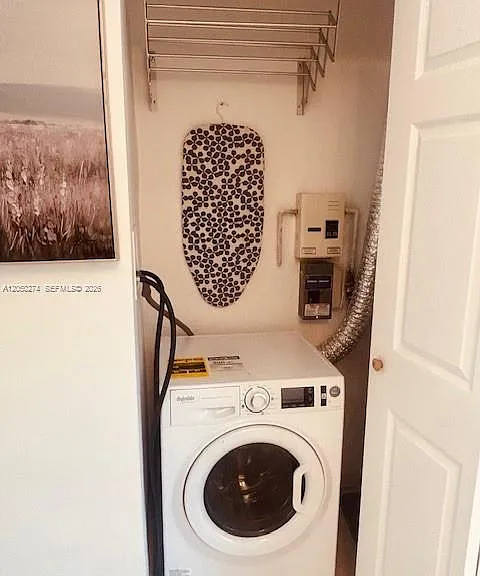 2251 SW 27th St #5 — Photo 10