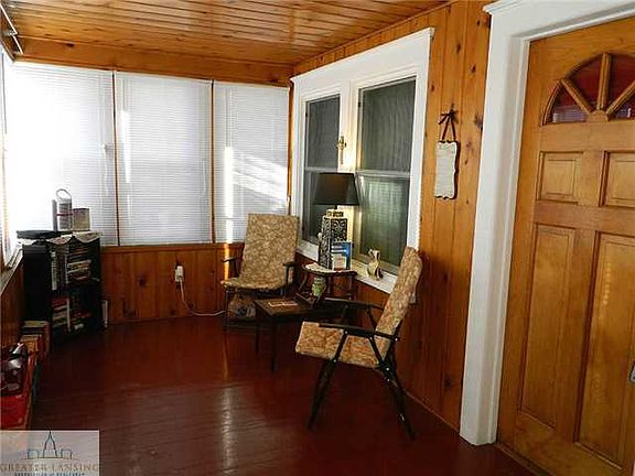 2nd image of 226 Elvin Ct
