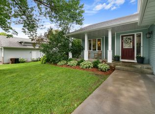 1707 Golf View Dr, Buffalo, MN 55313