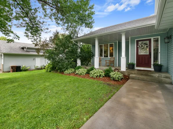 1707 Golf View Dr, Buffalo, MN 55313