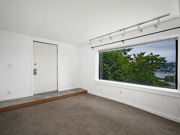 5th image of 1942 Harvard Ave E #1