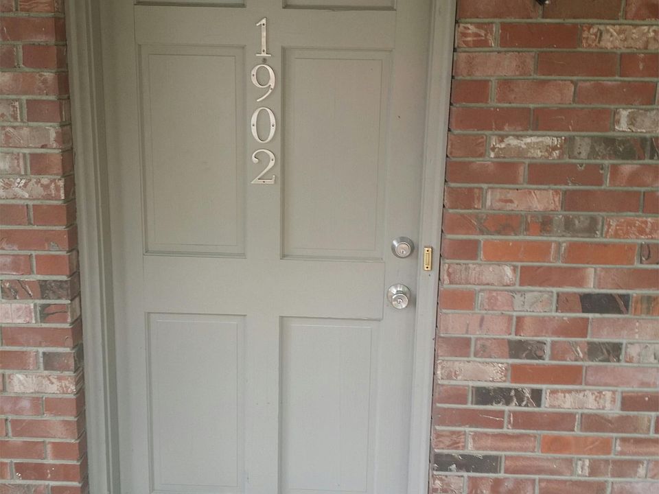 1st image of 1902 Starlite Dr