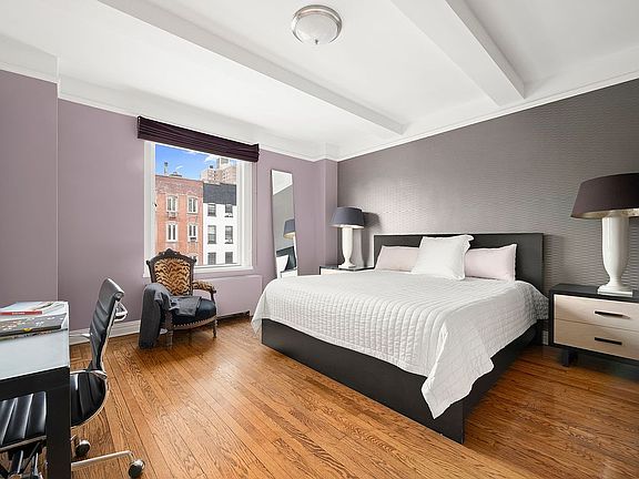 5th image of 242 E 19th St APT 4A