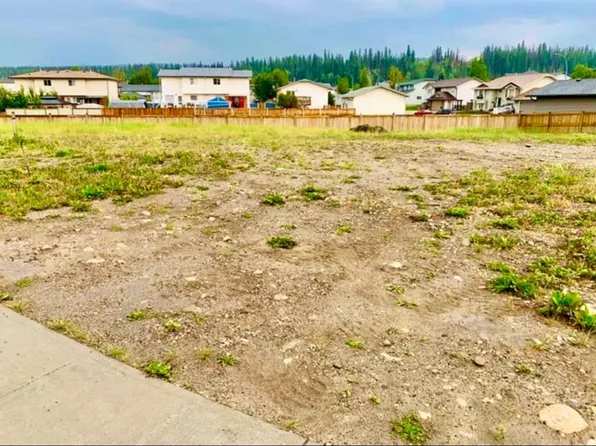 115 Cache Percotte Cv, Hinton, AB T7V 0C3