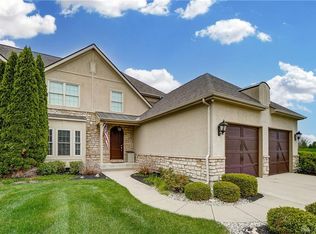 1422 Lemans Blvd, Centerville, OH 45458