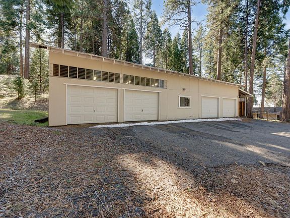 3rd image of 4468 Bushwacker Ln