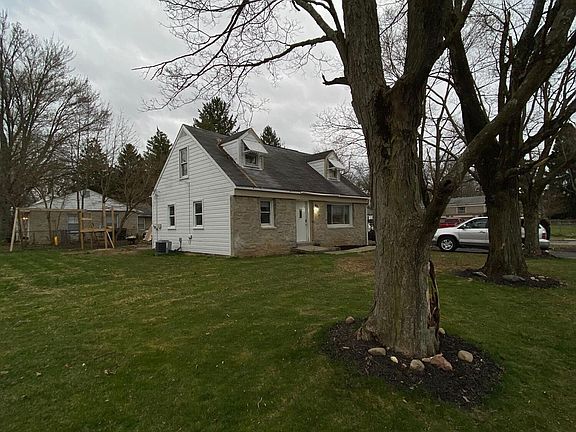 5th image of 188 Robinwood Ave