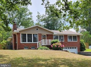 215 Sunset Dr, Lavale, MD 21502