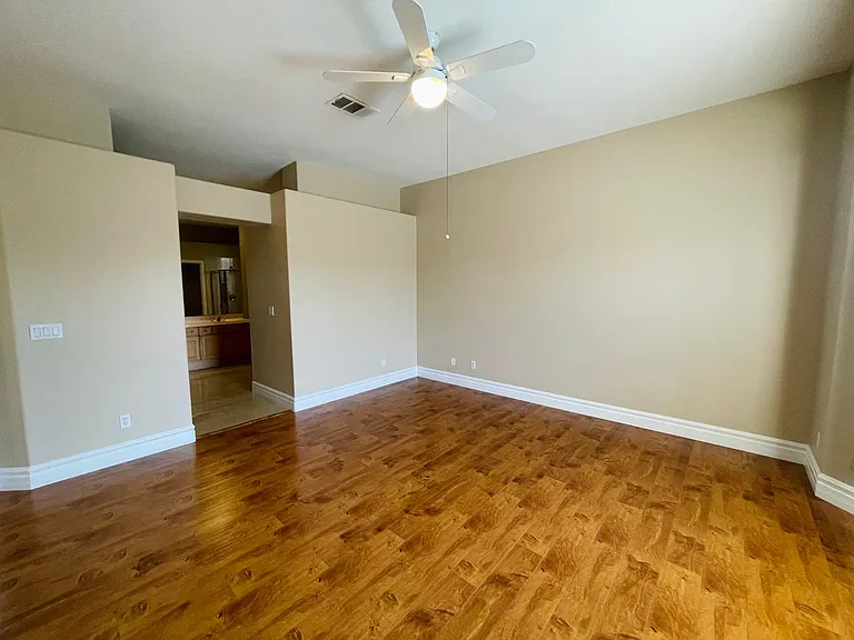 231 Cliff Valley Dr — Photo 23