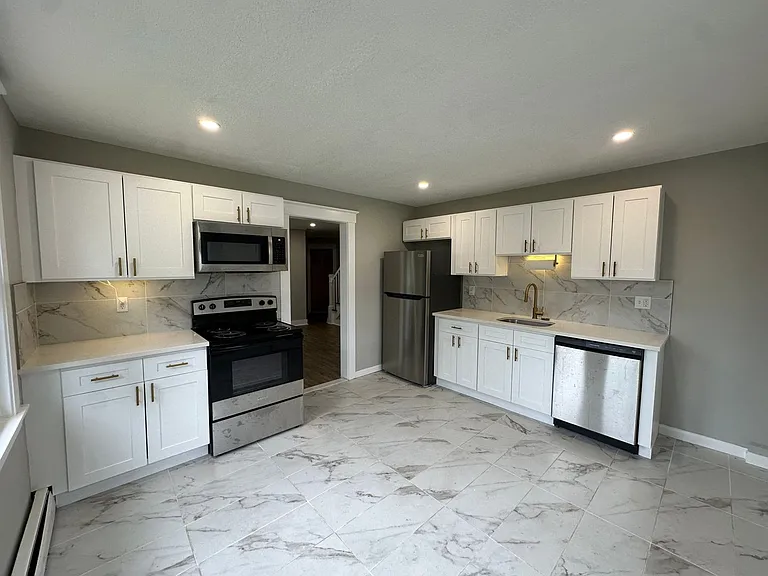 200 Cook Hill Rd #4 — Photo 14