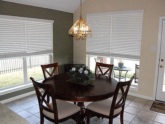 2nd image of 11406 Bottlebrush Ln