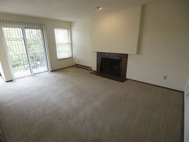 2220 Eastlake Ave E - Casa Anita — Photo 8