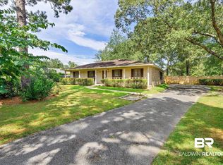 9623 Sunview Dr, Semmes, AL 36575